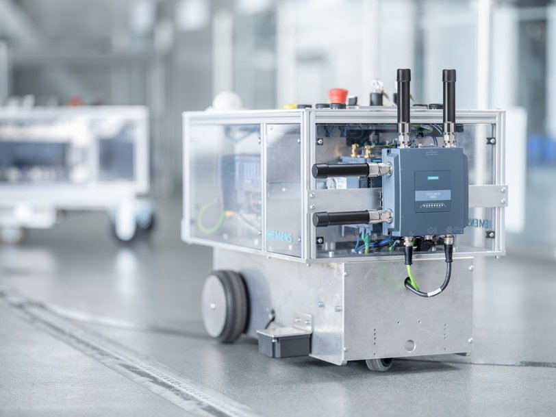 Siemens makes first industrial 5G router available